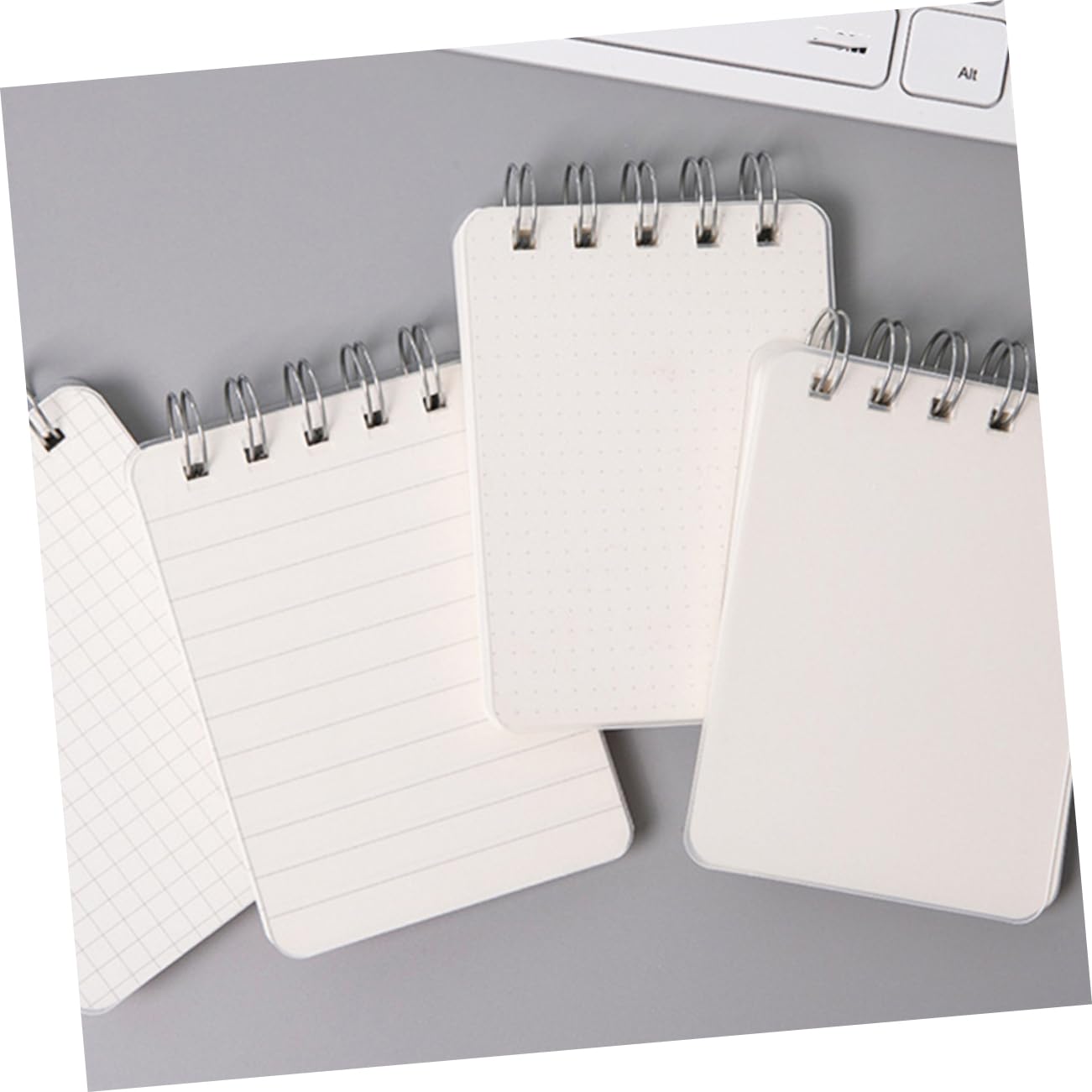 HOMSFOU 4 Set Mini Taccuino Portatile Quaderno A Righe Universitarie Quaderni Per La Scuola I Quaderni Pianura Blocco Note Compatto Per Ufficio Piccolo Mini Taccuino Carta Bianca 4 Pezzi*4