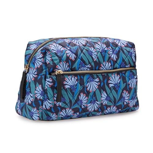 Amazon Essentials Women's Quilted Travel...