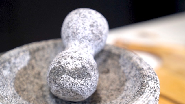 Amazon.com: IMUSA USA Super Heavy Traditional Granite Molcajete