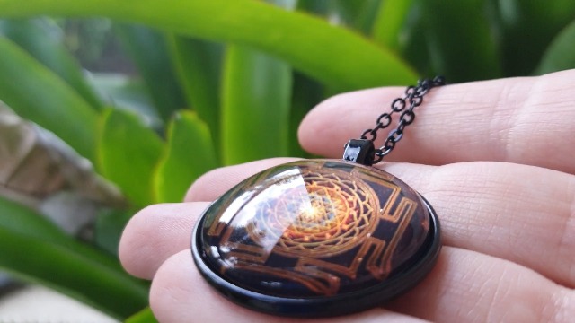 Amazon.com: Roxxy Crystals Sri Yantra necklace black metal. For
