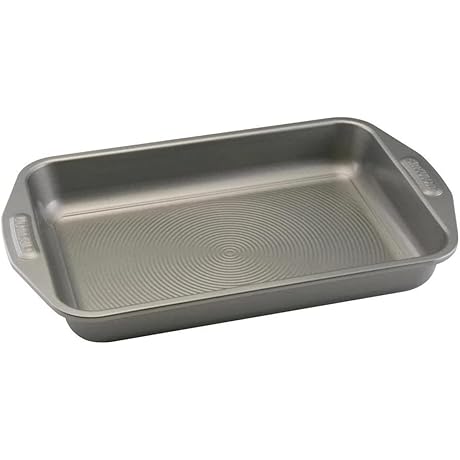 Circulon BakewareTotal Baking Nonstick Cake Pan, Rectangle, 9-Inch x 13-Inch