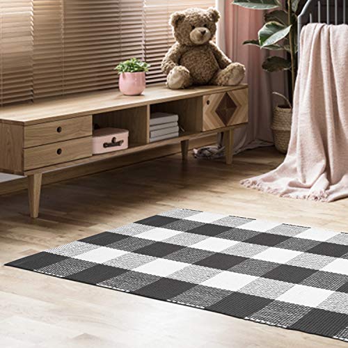 Buffalo Check Cotton Rug 21x34 - Buffalo Checkered Rug 100% Cotton for Kitchen Entryway Living Room - Charcoal-White