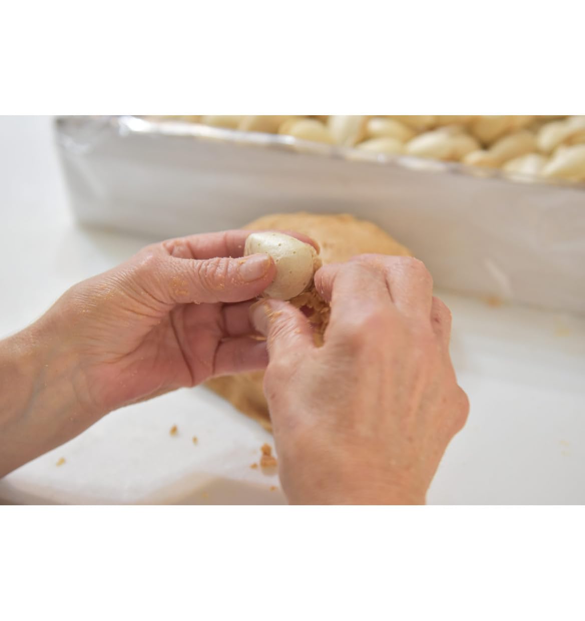 Almendra Rellena de Turrón Artesano (hechas a mano) - Juan Verdú Sirvent (200g)