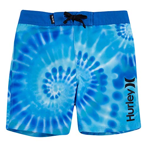 Board short Hurley bleu pour éviter les irritations à la plage