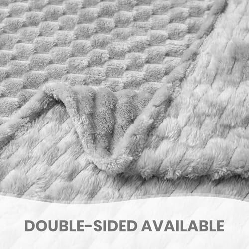 Good Nite Kuscheldecke 150 x 200 cm - Weiche Fleece-Decke als Wohndecke für Sofa, Bett & Büro, kuscheliger Throw für Herbst & Winter
