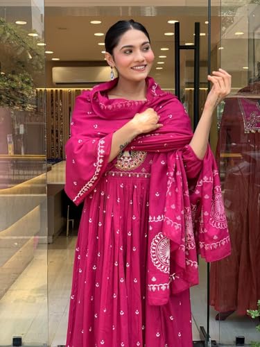 Image of KLOSIA Women Rayon Printed Anarkali Kurta Set with Dupatta