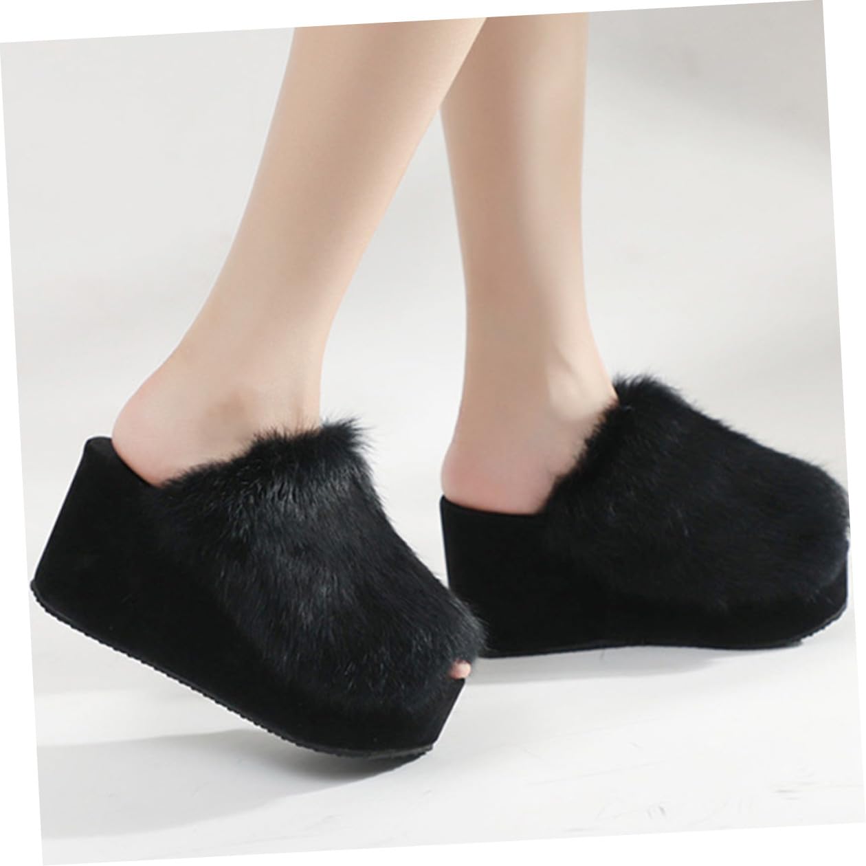 Pantuflas de Casa Negras de Suela Engrosada en Peluche Artificial Eva