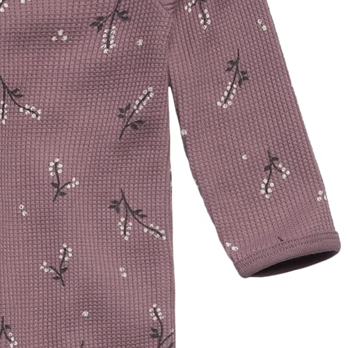 Modern Moments by Gerber Baby Mini Waffle Sleep 'N Play3