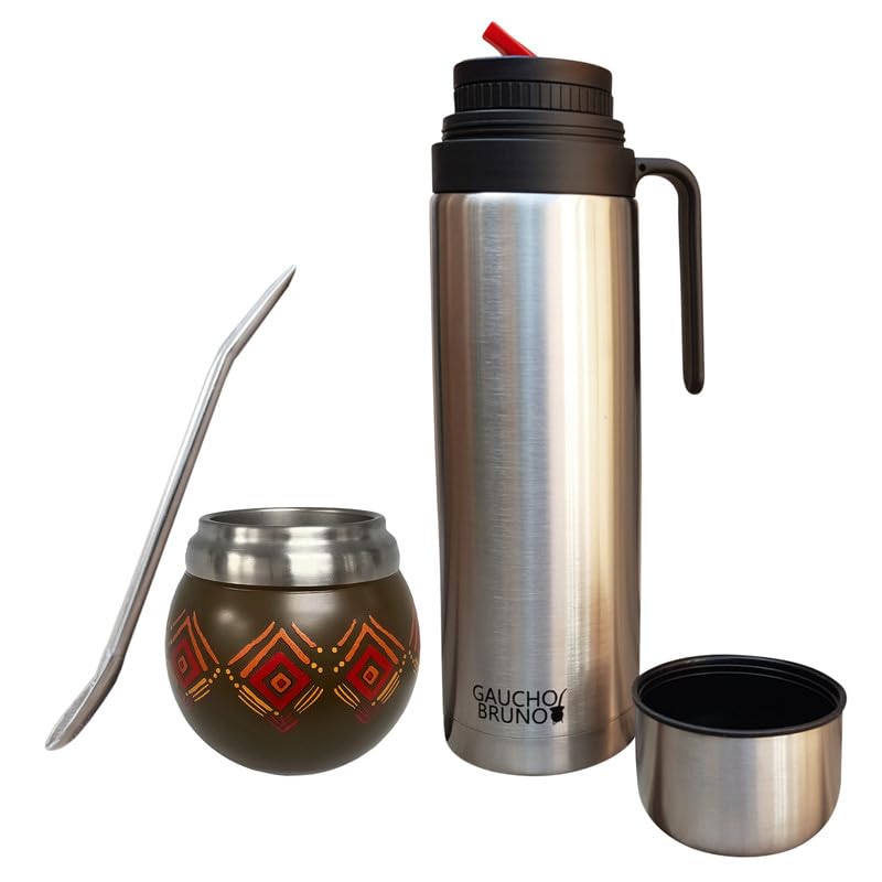 Gaucho Bruno - Stainless Steel Mate to Drink Yerba Mate | Maintains Drink Temperature | Designed to Look Like a Natural Gourd | with Bombilla and 1 Litre Flask with Precision Pour Spout pico Cebador
