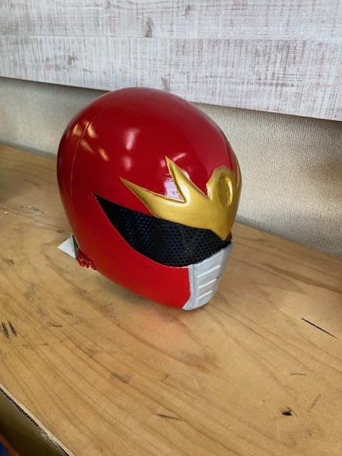 Amazon.co.jp: 変身ヒーロー アトラク マスク＆スーツ衣装の