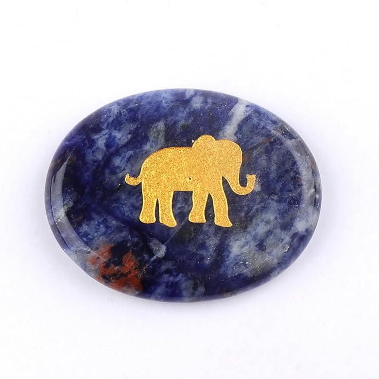 Lumisoul Carved Crystal Agate Palm Stone with Engraved Animal Pattern, Oval Tabletop décor Figurine for Desk Display, Smooth Polished Handheld Stone for Home Decoration Collection (Mixed/Random)