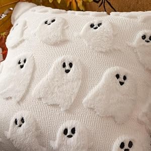 UGASA Halloween Pillow Covers White Ghost Throw Pillow Cases Soft Plush Faux Fur Wool Couch Cushion Case for Home Decor, Set of 2,18”x18”, White UGASA Halloween Pillow Covers White Ghost Throw Pillow Cases Soft Plush Faux Fur Wool Couch Cushion Case for Home Decor Set of 218×18 White