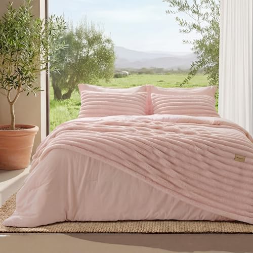 Image of Bedsure Gentlesoft 2-in-1 King Size Comforter Set and Detachable Fluffy Blanket, Pink Bedding Set for All Season Use, Detachable Design for Space Saving (Includes 2 Pillow Shams, 2 Pillowcases)