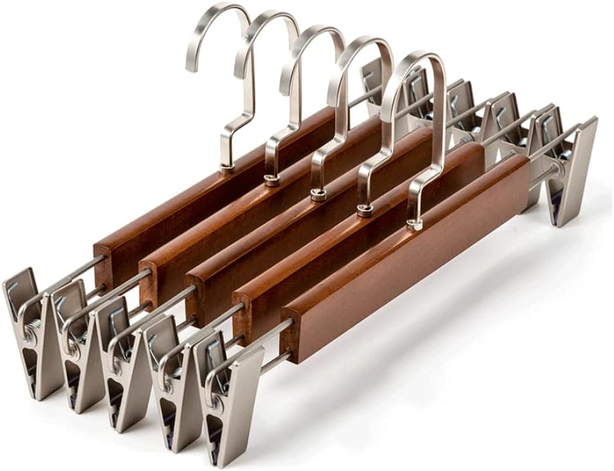 ボトムハンガー クリップ付 5本組の通販｜洋服ハンガー｜洗濯用品｜ホームセンターナフコ【公式通販】 木製ハンガー、ズボンハンガー、スカートハンガー、クリップ付き5個パック - 省スペースのズボンクリップ、洋服ハンガー (A)、A