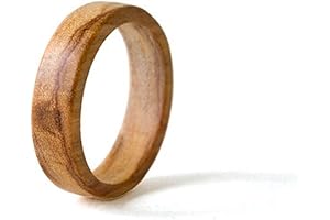 Olive Wood Ring: The Allure of Nature for Men's Wedding Bands