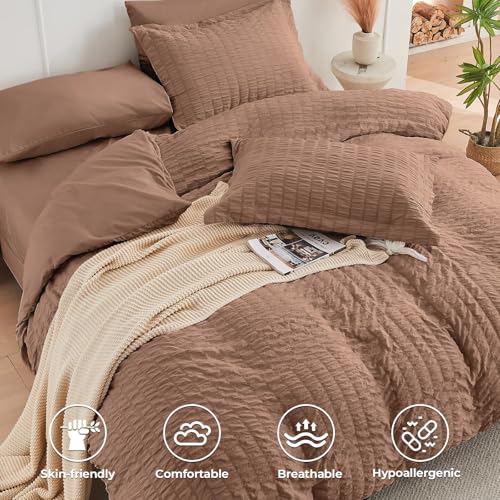 Image of HYMOKEGE Mocha Mousse Full Size Comforter Sets Seersucker 7 Pieces, All Season Luxury Bed in a Bag for Bedroom, Bedding Set with Comforter, Sheets, Pillowcases & Shams