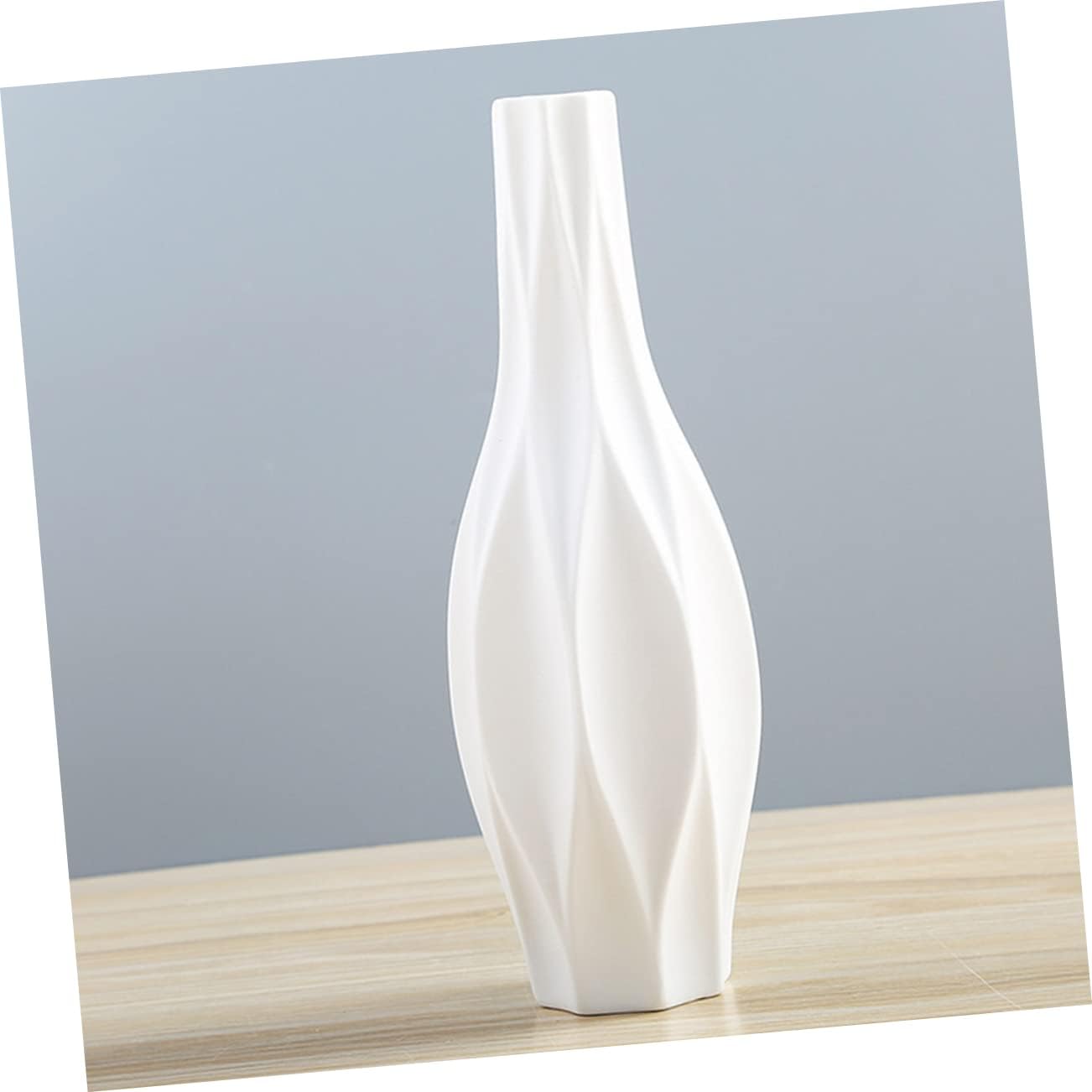 Cabilock 1pc Creative White Ceramic Flower Vase European Style Home Decoration for Dried Flowers Modern Design Elegant Centerpiece for Living Room and Weddings