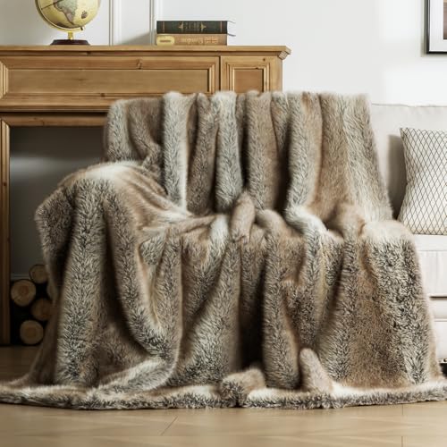 OMERAI Faux Fur Blanket, Ultra Soft Luxury Fuzzy Throw Blanket,