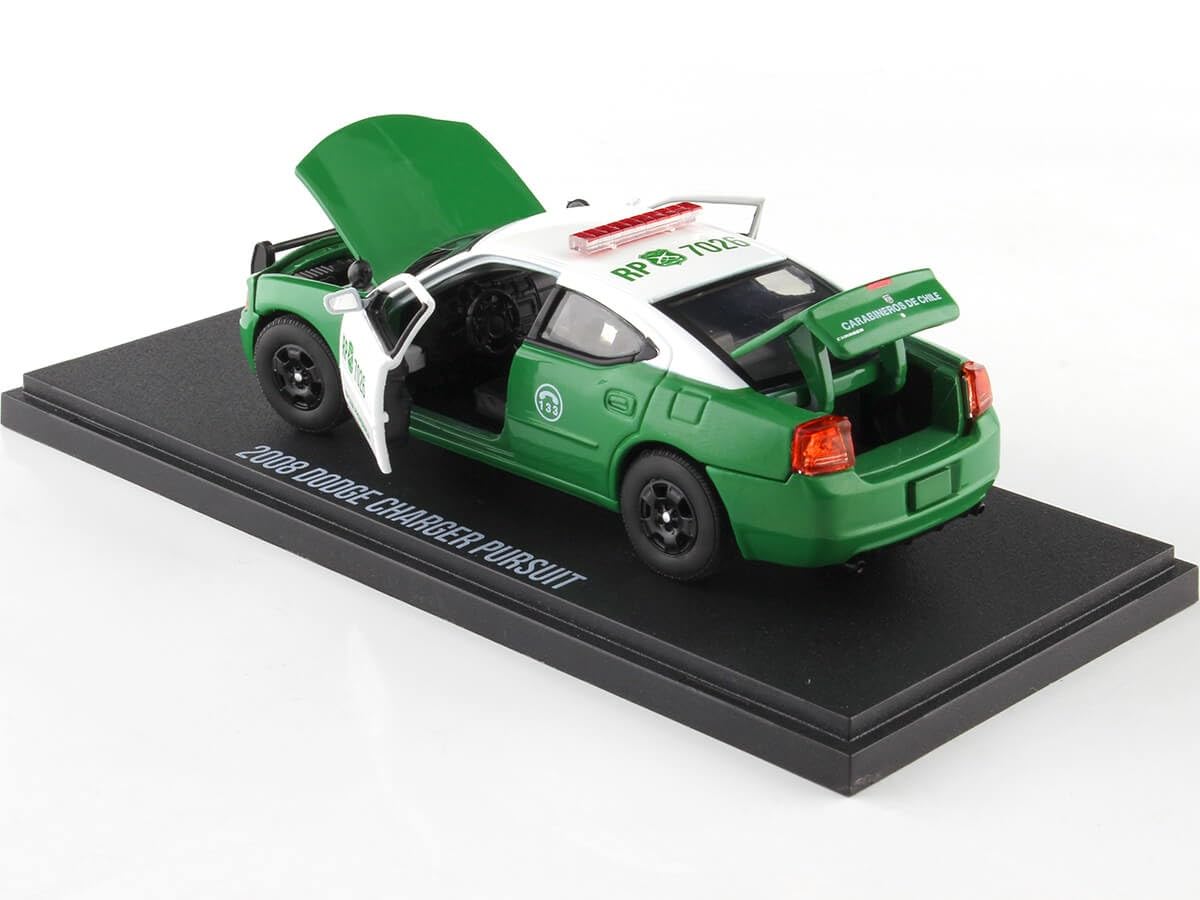 グリーンライト　2008 ダッジ・チャージャー　カラビネーロス・デ・チレ Amazon.co.jp: GREENLIGHT 1:43 SCALE 