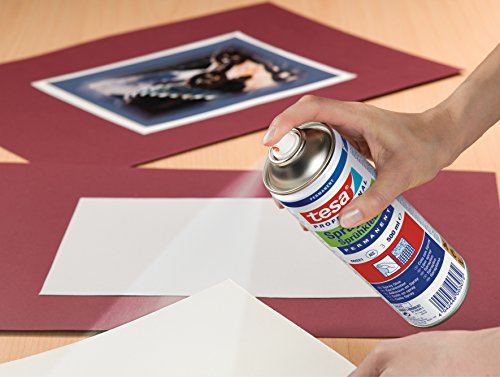 tesa Sprühkleber Permanent - Starker Klebstoff zum Sprühen für leichte bis mittelschwere Materialien mit leicht rauer Oberfläche - ohne Silikon - 500 ml