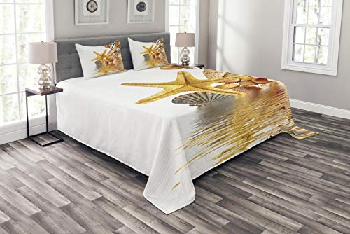 ABAKUHAUS Muscheln Tagesdecke Set, Muscheln & Seesterne, Set mit Kissenbezügen Maschienenwaschbar, für Doppelbetten 220 x 220 cm, Braun Gelb Creme