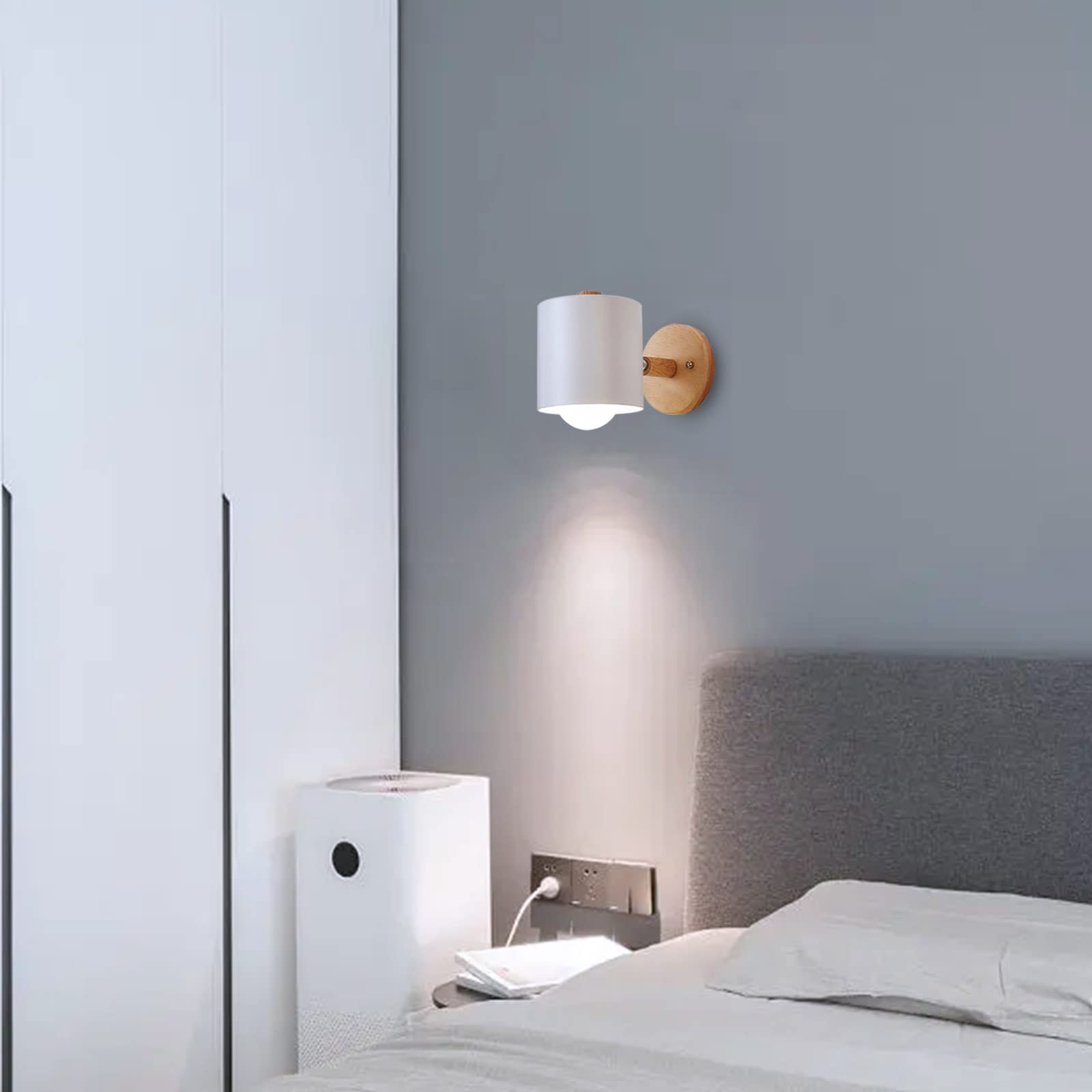 2 Pezzi Applique da Parete Interni E27 Lampada da Parete Legno Regolabile Lampada da parete con Paralume in Metallo Faretto Luce per Comodino Ufficio Soggiorno Lettura, Bianco