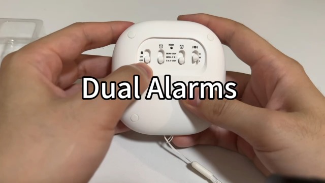 Amazon.de: Vibrationswecker fr Tiefschlfer, Kabellos Wecker unter dem  Kopfkissen, Einstellbare Vibration, Batteriebetrieben, Doppel Alarm,  Tragbarer Reisewecker, Wecker Digital fr Hrgeschdigte Gehrlose