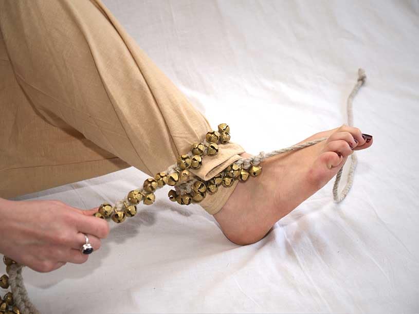 Grainex Ghungroo Kathak Dancing Anklet Bells, Gold, 12 No - Image 3