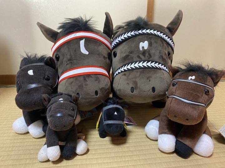Amazon.co.jp: アイドルホース サラブレッドコレクション 馬 競馬 