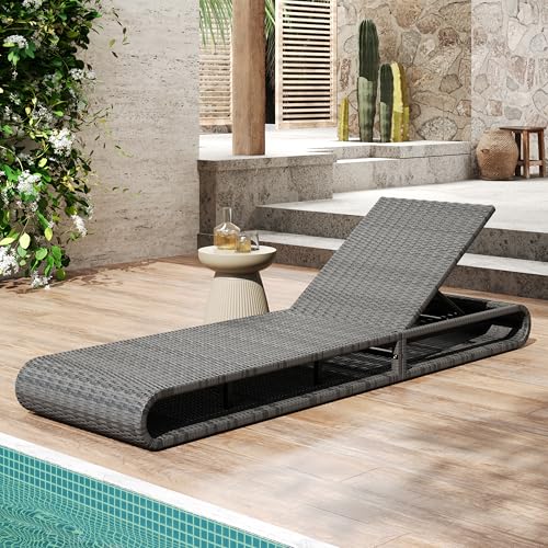 Christopher Knight Home Arianna Outdoor Wicker Chaise Lounge