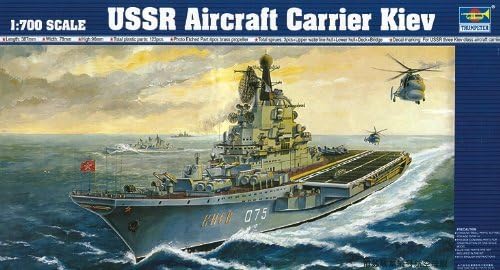 Trumpeter 05704Model Kit aircraft carrier USSR Kiev