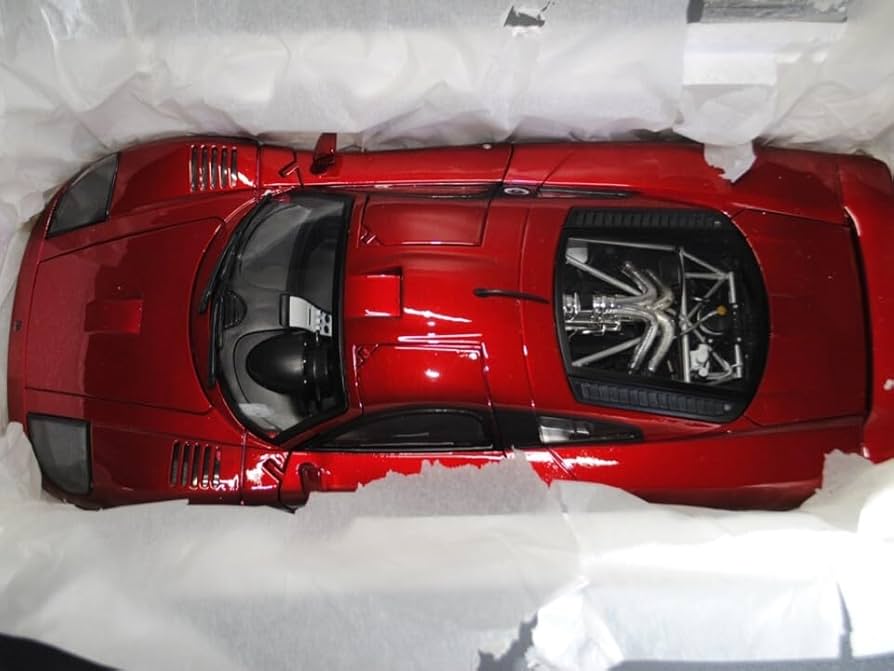 1/18 Saloon ( サリーン ) S7 レッド MOTOR MAX Motormax Saleen