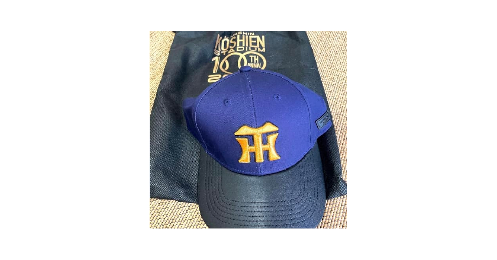 Amazon.co.jp: 甲子園球場開場100周年限定品 阪神タイガース