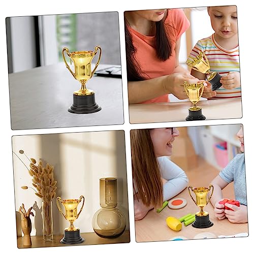 HEASOME 8 Pçs Pequeno Troféu Troféu Adereços Decoram Brinquedos Infantis Infantis Realistas Troféu M