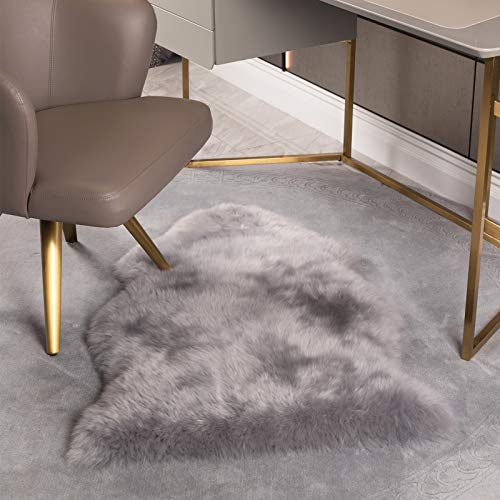WOLTU Fellteppiche Schaffell, Kunstfell Lammfellimitat Teppich flauschig, Longhair Fell Optik, Dekofell für Stühle, Couch, Sofa Wohnzimmer Schlafzimmer Kinderzimmer, Hellgrau, (90-100) x60 cm