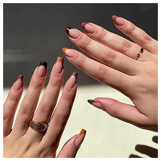 MISUD Short Round Press on Nails Coffin Fake Nails Glossy Glue on Nails Fall Brown French Tip Oval Acrylic Nails Autumn Ballerina Stick on False Nails 24 pcs