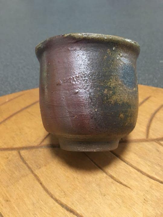 Amazon.co.jp: 備前焼 無形文化財保持者 伊勢崎満 伊部ぐい呑