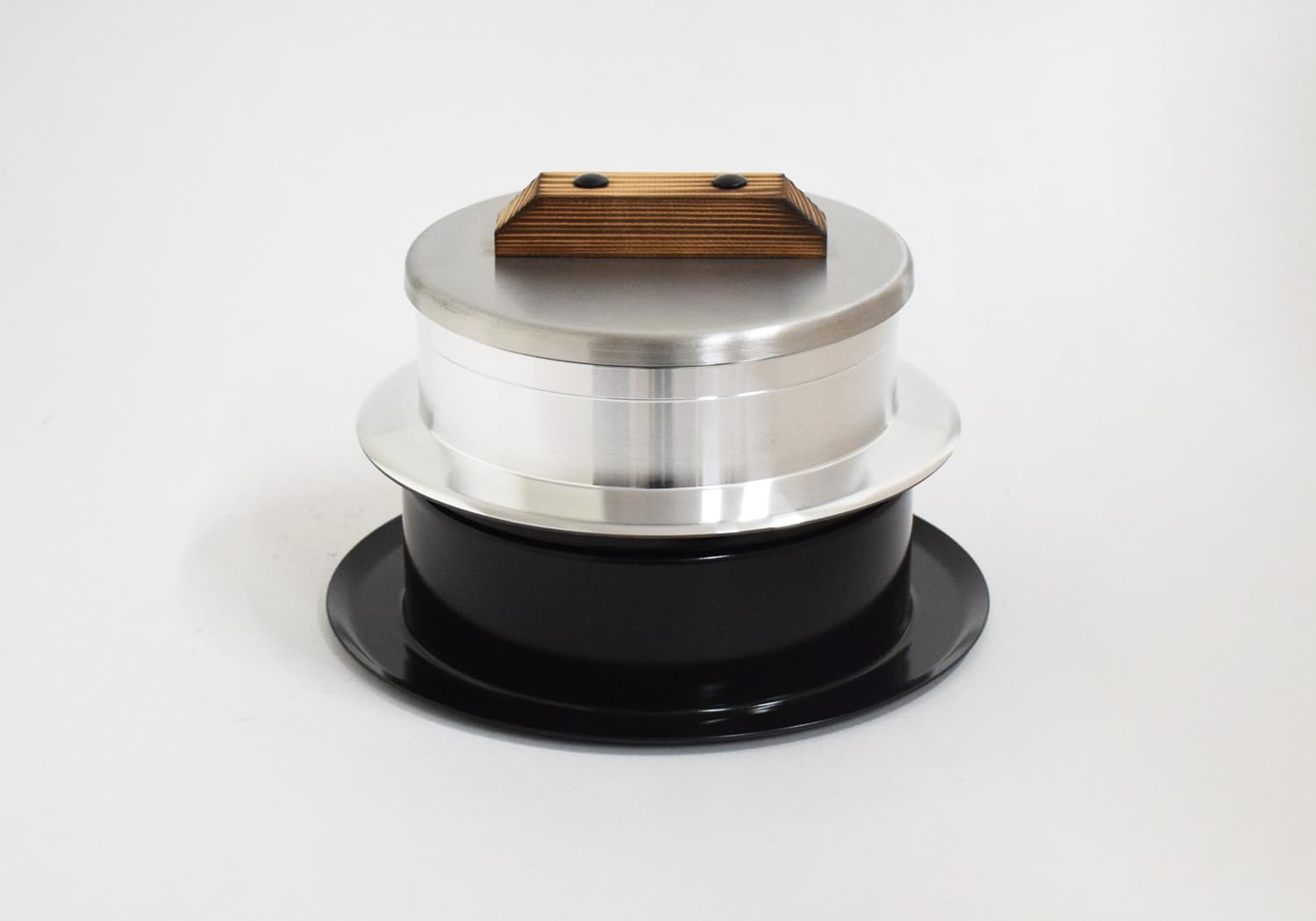 やっさん　ウルシヤマ金属工業 釜飯 ご飯窯 5合 ウルシヤマ金属工業釜飯 ご飯窯 5合 ガス火専用アルミ製 日本製