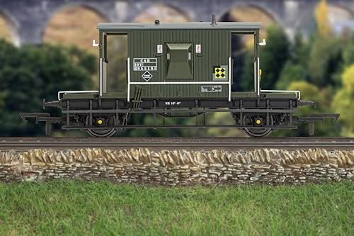 Hornby R60290 BR Brake Van CAR B955167 Freight Wagons, Green - Image 4