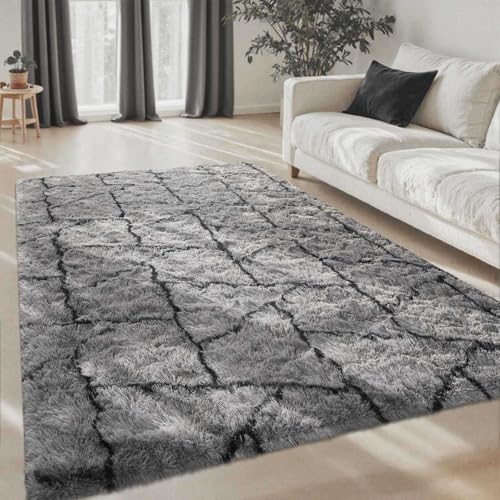 Triangle 4x6 ft Fuzzy Rug for Living Room,Black Bedroom Area Rugs Non-Slip,Carpet for Nursery Kids PlayRoom Indoor Modern Plush Carpets