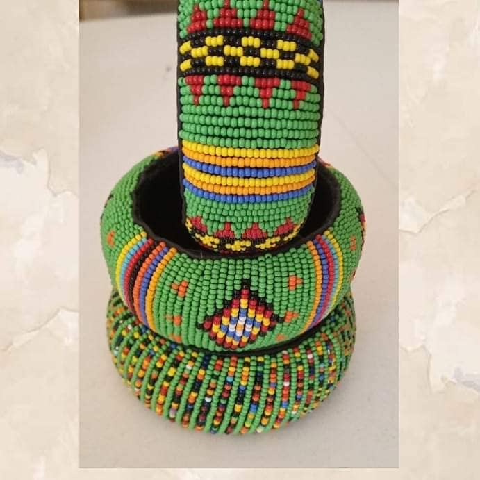 Bracelets en cuir et perles de qualité supérieure faits main
