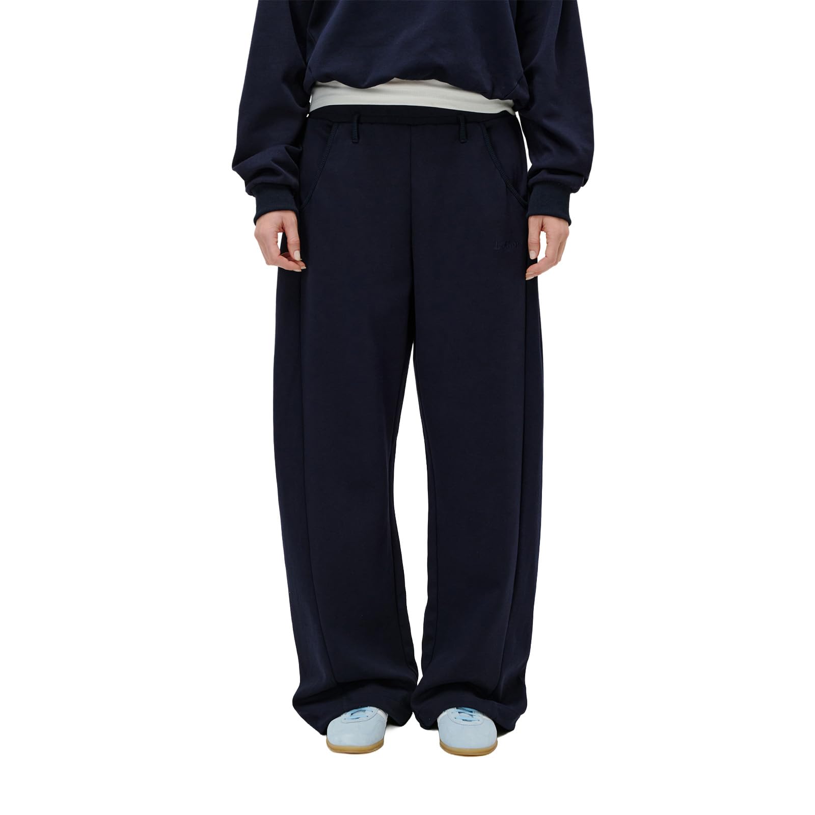 Pantalon moderne Jana Leger coupe fluide et silhouette élancée