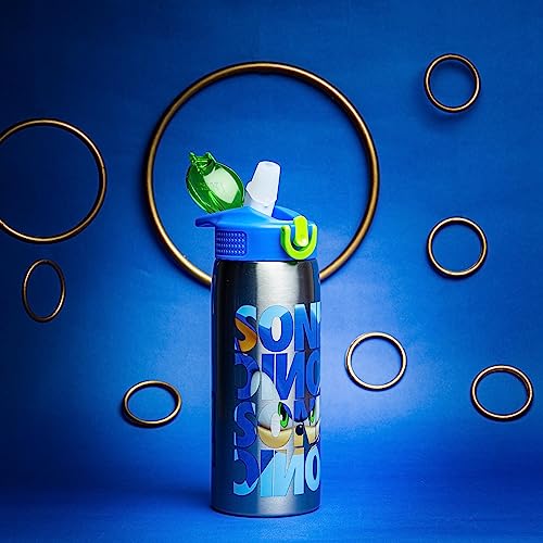 Image of Zak Designs Sonic the Hedgehog Water Bottle for Travel and At Home, 19 oz Vacuum Insulated Stainless Steel with Locking Spout Cover, Built-In Carrying Loop, Leak-Proof Design (Sonic)