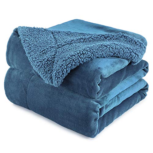 Anjee Manta de Forro Polar Sherpa, Manta de Cama y sofá Reversible súper Suave de Doble Cara, Manta Decorativa cálida y Ligera, Azul Pizarra para Talla única 230 x 275 cm