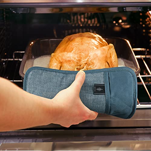 Foto von BONTHEE Topflappen Baumwolle Topfuntersetzer Groß Anti-rutsch Topflappen zum Kochen Backen Küchenzubehör - 2er Set - Blau