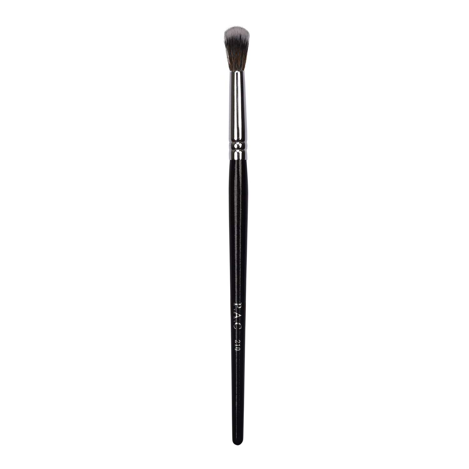 pac concealer brush 272