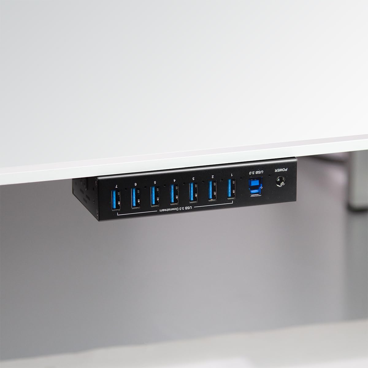 LogiLink Hub a 7 porte (USB 3.0) con alimentatore, design industriale, 5 Gbps, 10 W, con sovracorrente, sovratensione e protezione da cortocircuito