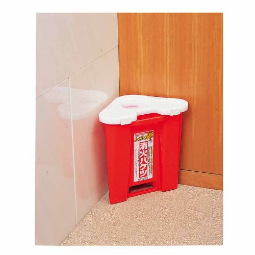 Amazon｜三角消火バケツ ファイアマンWNC－5 赤 1001｜バケツ