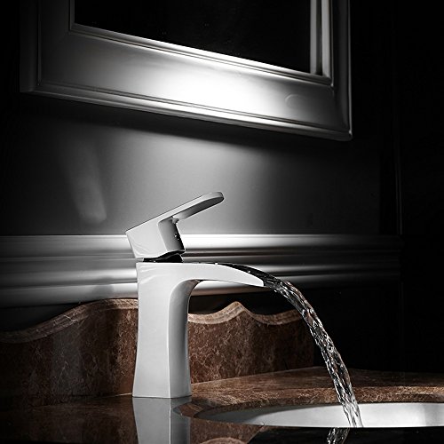 Grifo de cobre blanco estilo nórdico y cascada elegante para lavabo 2