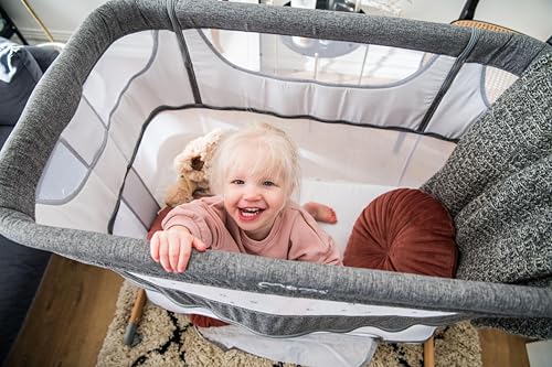 Momi SMART Bed 4-in-1 Kinderbeistellbetten bis 15 kg, Beistellbett für Babys mit Matratze, Höhenverstellbar